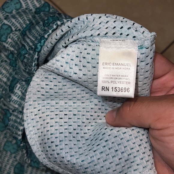 AUTHENTIC Eric Emanuel 🩳 - Picture 3 of 4